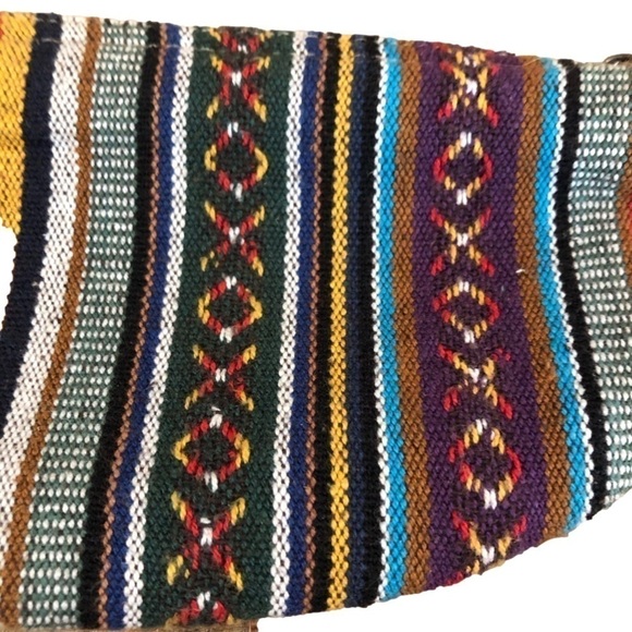 No brand Tribal print and burlap Fanny pack. Adjustable strap. 3 compartments. - Picture 9 of 12